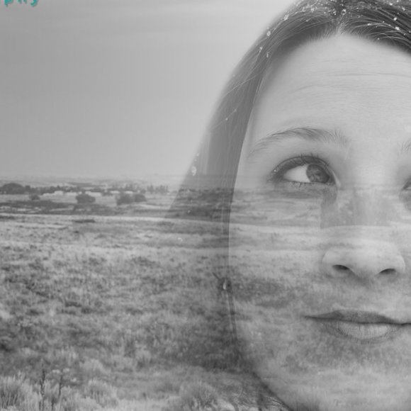 Meet your Posher, Monica - Picture 1 of 1